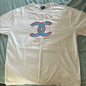 Market T-shirt XL Chanel logo